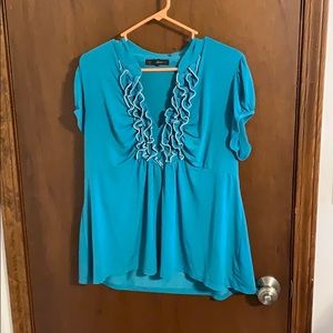 Heart and Soul blue and white ruffled v-neck top